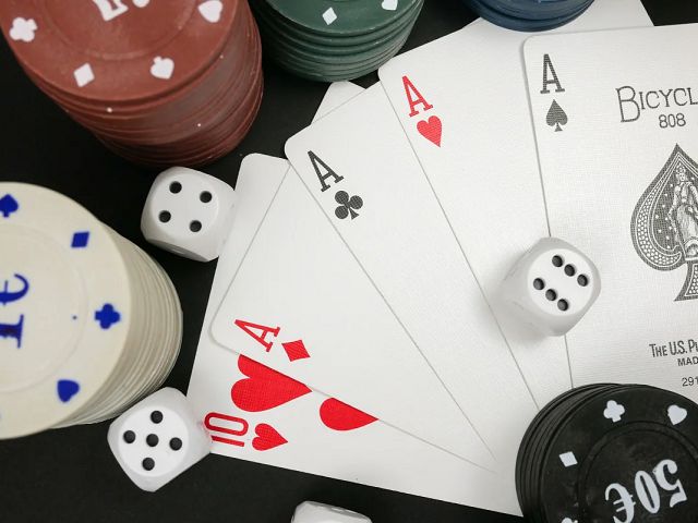 Hiểu rõ luật chơi đánh Poker
