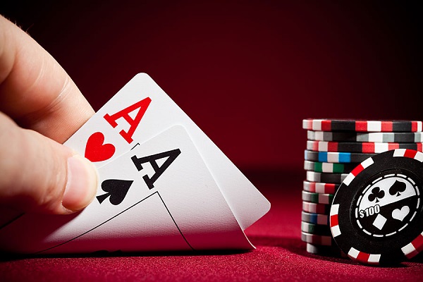 Hướng dẫn chơi Poker online khi chọn đối thủ đối đầu