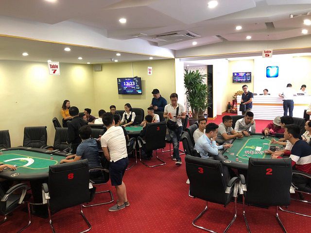 Vstar Poker Club thuộc top địa điểm chơi Poker ở Hà Nội uy tín